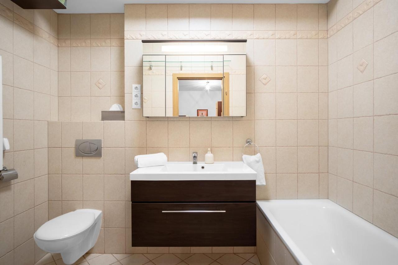 Mf Villa Azur Wellness Apartment Шіофок Екстер'єр фото
