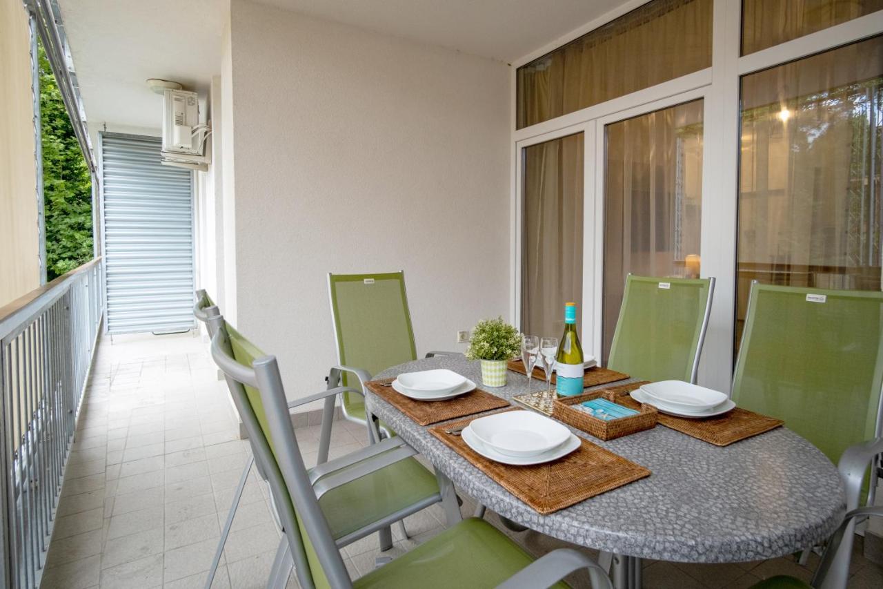 Mf Villa Azur Wellness Apartment Шіофок Екстер'єр фото
