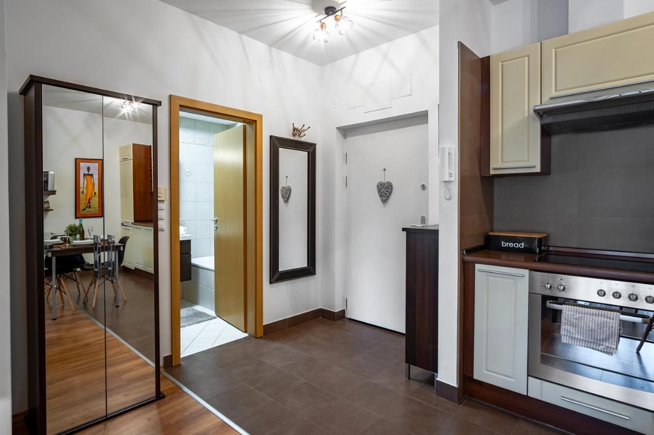Mf Villa Azur Wellness Apartment Шіофок Екстер'єр фото