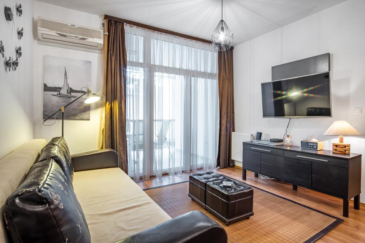 Mf Villa Azur Wellness Apartment Шіофок Екстер'єр фото